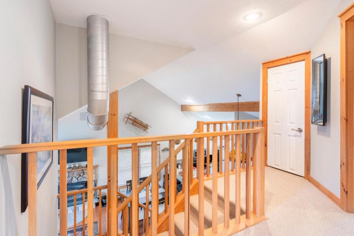 Your Gateway To Pocono! Holiday home *