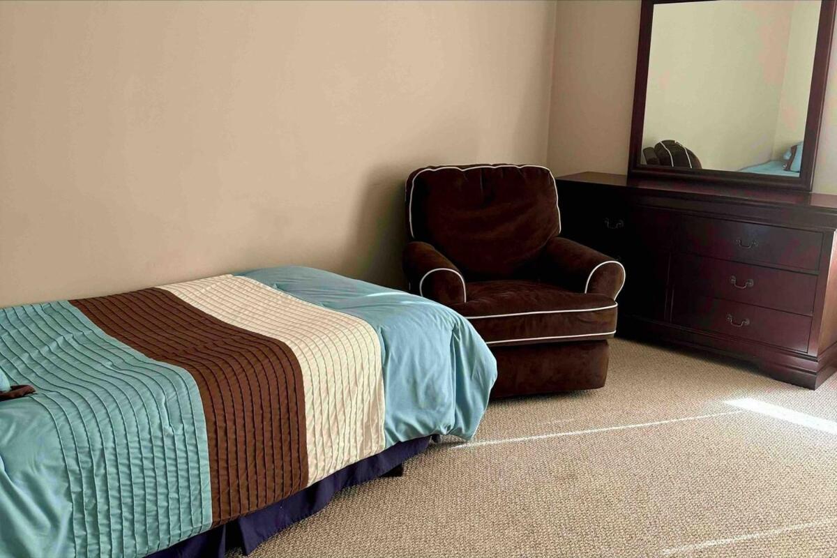 Your Gateway To Pocono! Holiday home *