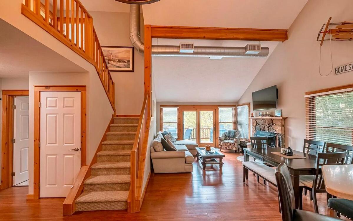 Your Gateway To Pocono! * Tannersville