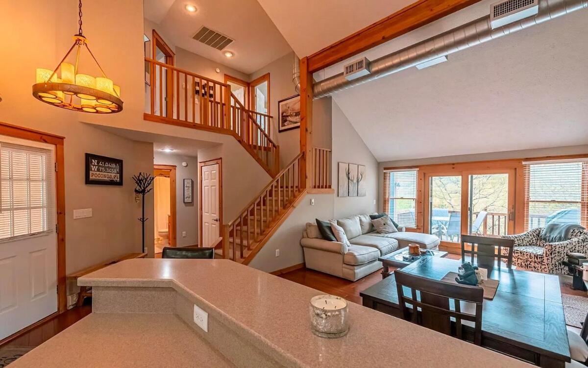 Your Gateway To Pocono! * Tannersville